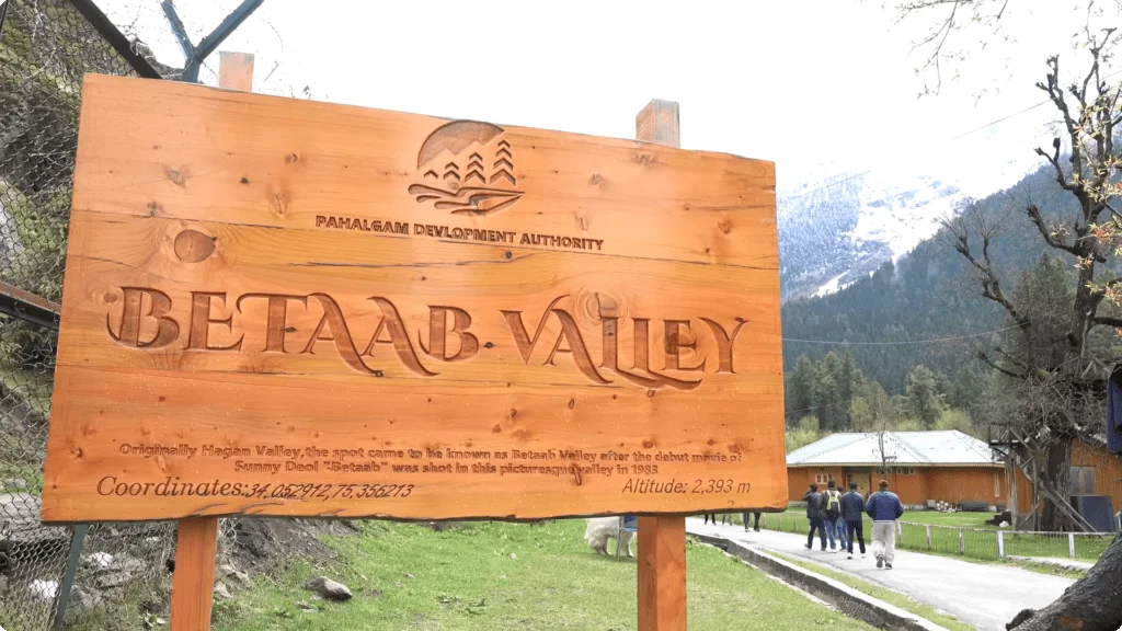 Betab Valley