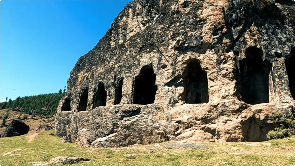 MYSTERIOUS KALAROOS CAVES