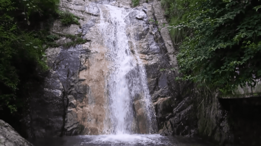 Rudradhari Waterfall